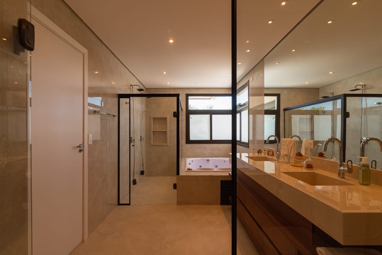 WhatsApp Image 2026-04-15 at 08.53.41 (1)