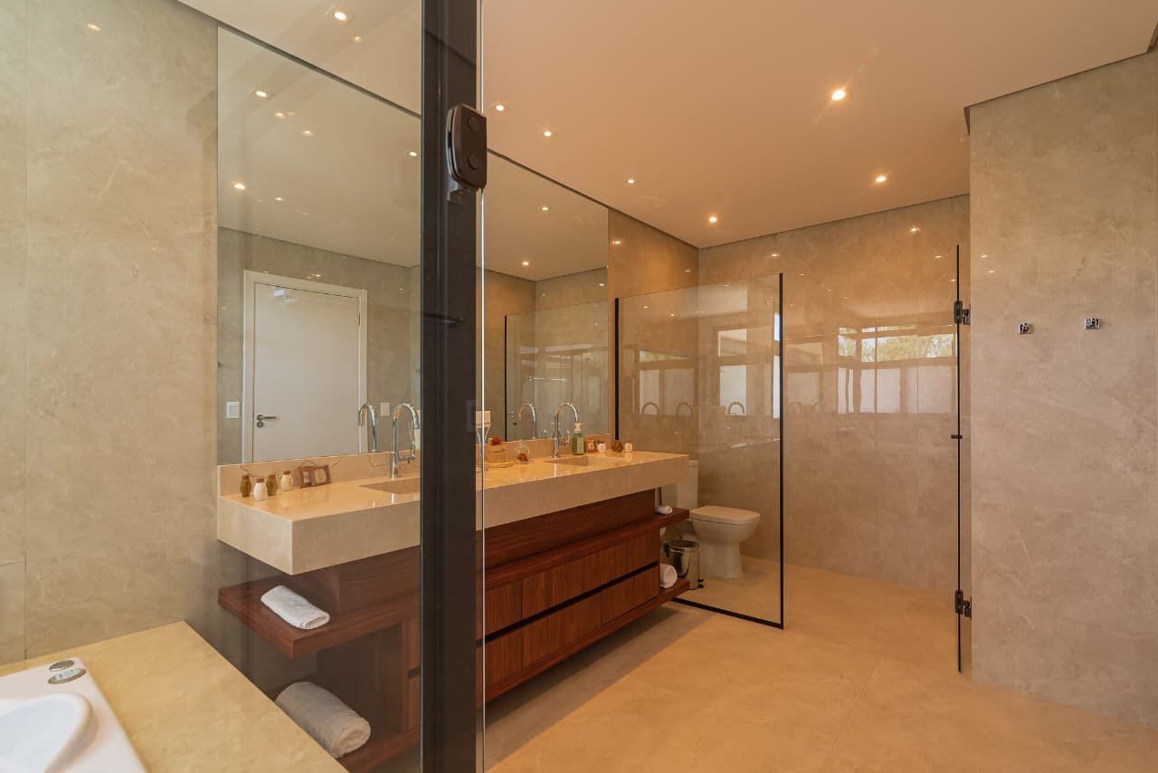 WhatsApp Image 2026-04-15 at 08.53.42